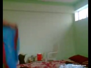 Dân tộc cặp vợ chồng đang có thực xxx quay phim trên giường vì các webcam